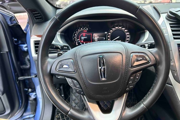 Used Lincoln MKZ 2019 2.0T Luxury Edition China VI Interior 5