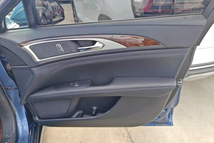 Used Lincoln MKZ 2019 2.0T Luxury Edition China VI Interior 5
