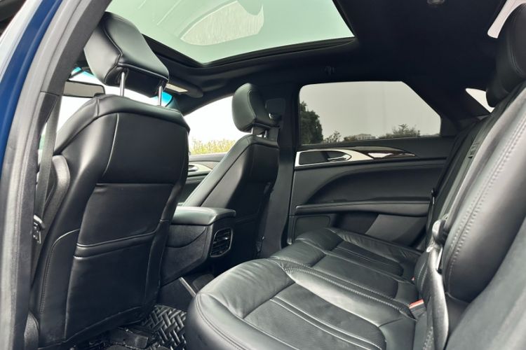 Used Lincoln MKZ 2019 2.0T Luxury Edition China VI Standard Interior 9