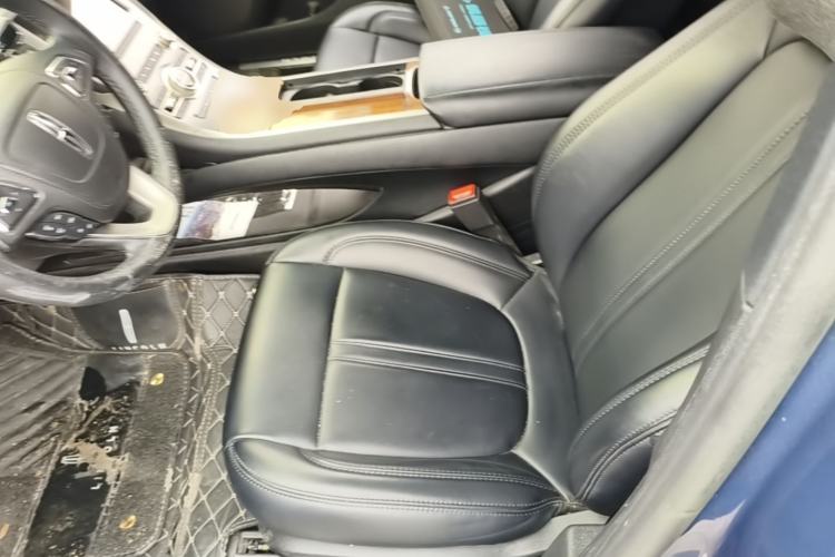 Used Lincoln MKZ 2019 2.0T Luxury Edition China VI Left Front Seat