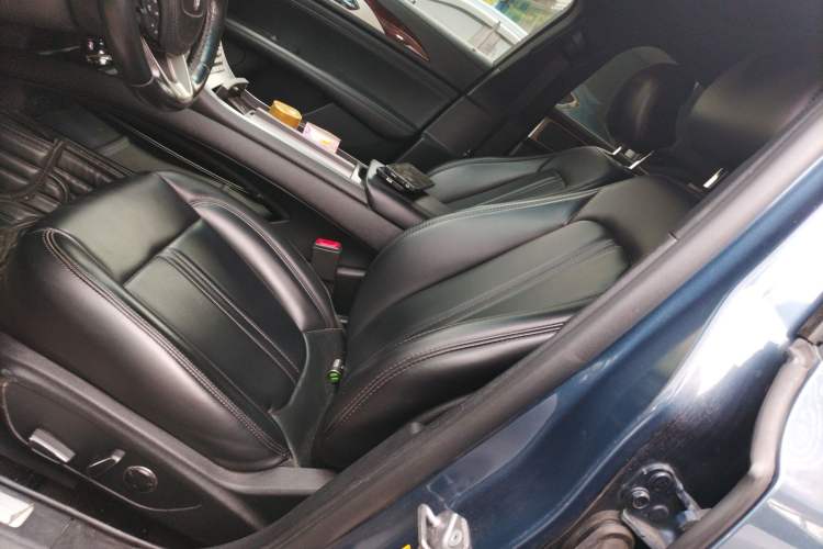 Used Lincoln MKZ 2019 2.0T Luxury Edition China VI Left Front Seat