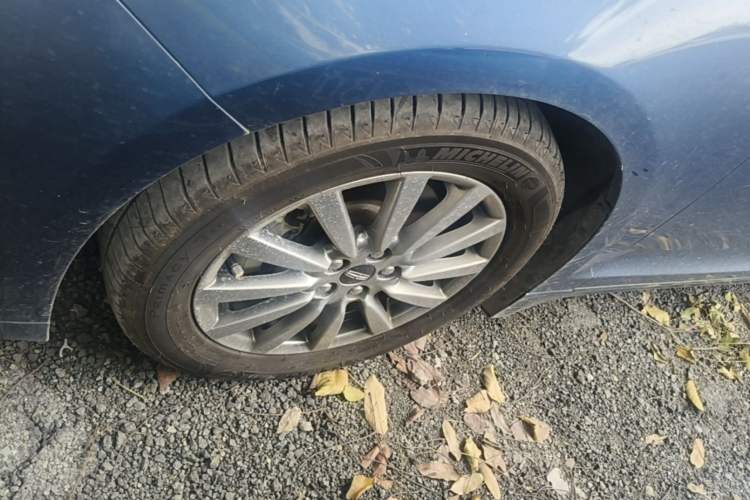 Used Lincoln MKZ 2019 2.0T Luxury Edition China VI Left Front Wheel Hub