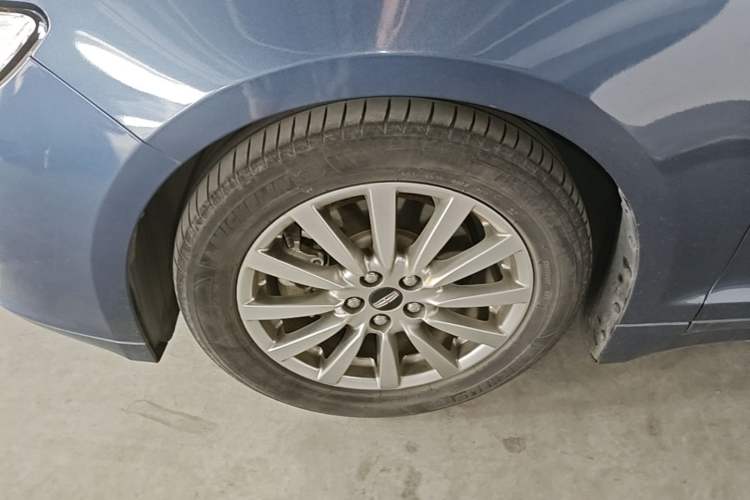 Used Lincoln MKZ 2019 2.0T Luxury Edition China VI Left Front Wheel Hub