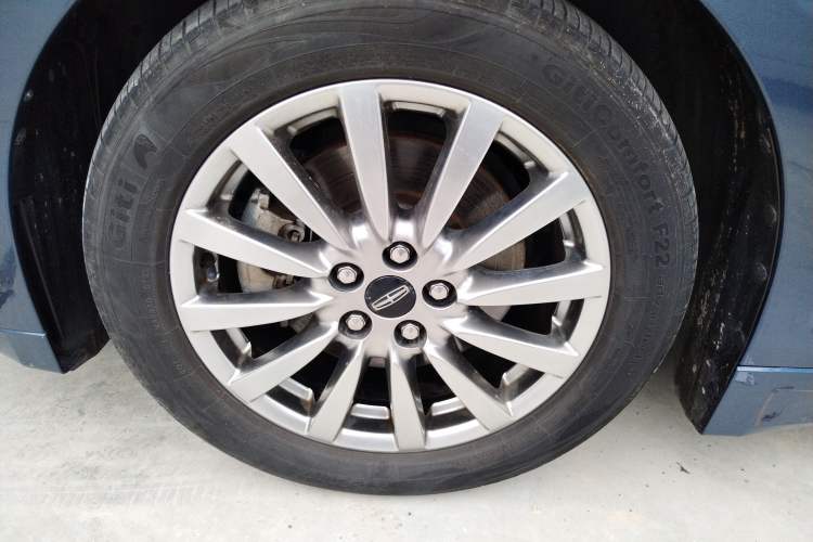 Used Lincoln MKZ 2019 2.0T Luxury Edition China VI Left Front Wheel Hub