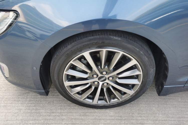 Used Lincoln MKZ 2019 2.0T Luxury Edition China VI Standard Left Front Wheel Hub