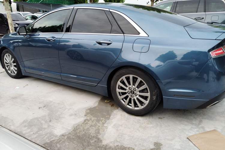 Used Lincoln MKZ 2019 2.0T Luxury Edition China VI Left Side