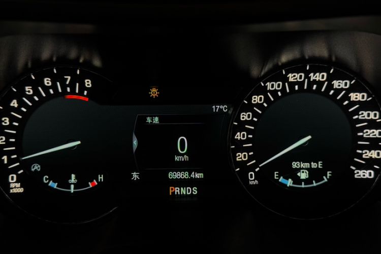Used Lincoln MKZ 2019 2.0T Luxury Edition China VI Standard Odometer Close Up