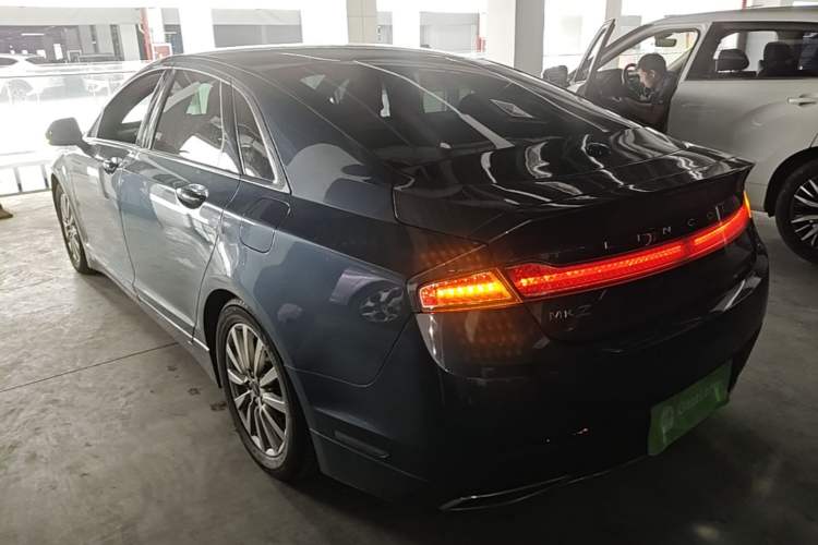 Used Lincoln MKZ 2019 2.0T Luxury Edition China VI Rear Left 45 Deg
