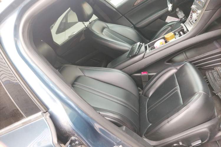 Used Lincoln MKZ 2019 2.0T Luxury Edition China VI Right Front Seat