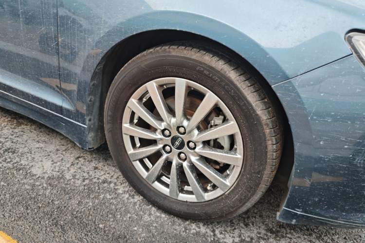 Used Lincoln MKZ 2019 2.0T Luxury Edition China VI Right Front Wheel Hub