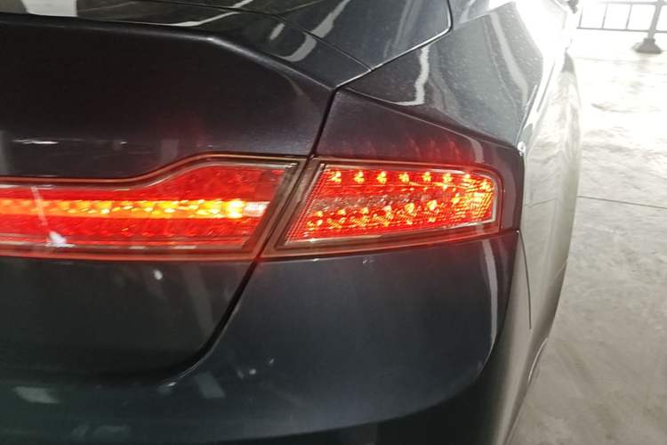Used Lincoln MKZ 2019 2.0T Luxury Edition China VI Right Rear Taillight