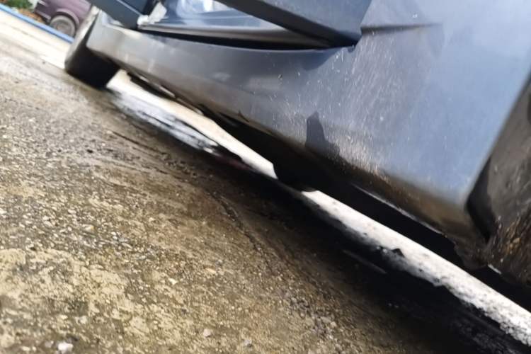 Used Lincoln MKZ 2019 2.0T Luxury Edition China VI Right Side Sill