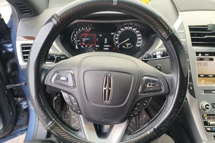 Used Lincoln MKZ 2019 2.0T Luxury Edition China VI Steering Wheel