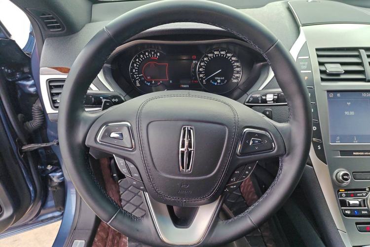 Used Lincoln MKZ 2019 2.0T Luxury Edition China VI Steering Wheel