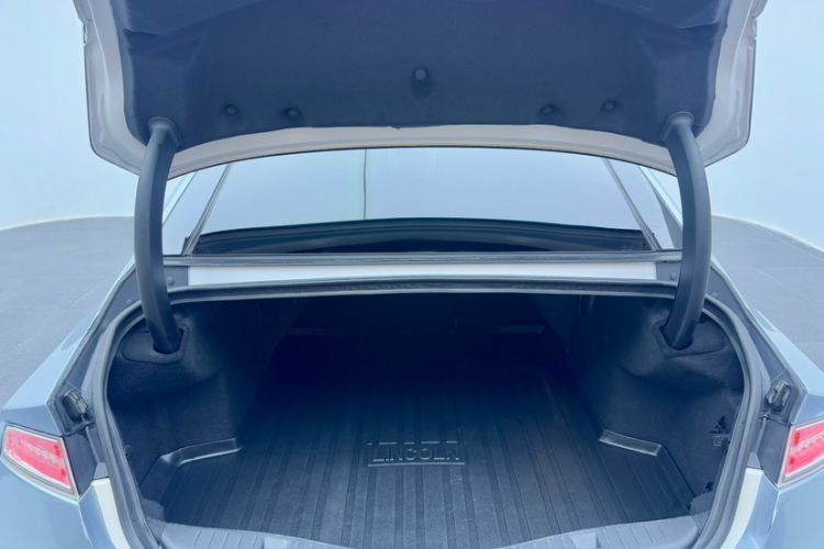 Used Lincoln MKZ 2019 2.0T Luxury Edition China VI Standard Trunk