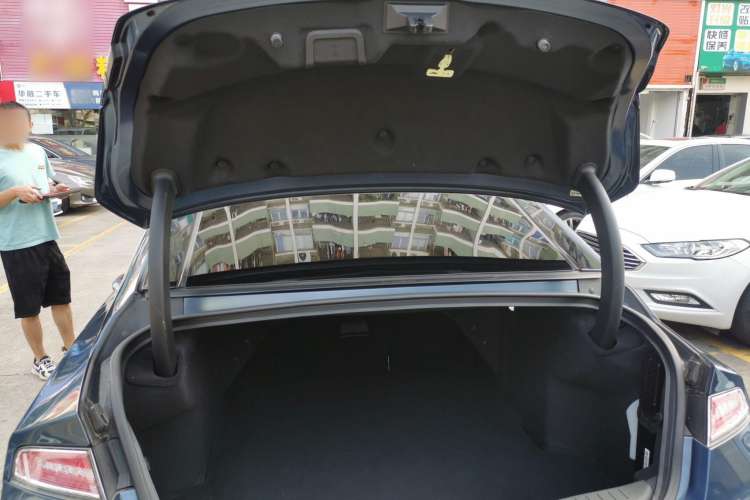 Used Lincoln MKZ 2019 2.0T Luxury Edition China VI Standard Trunk