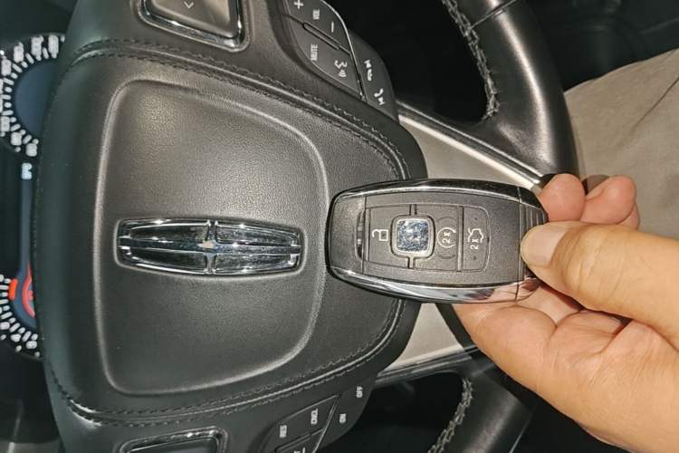 Used Lincoln MKZ 2019 2.0T Luxury Edition China VI Vehicle Key