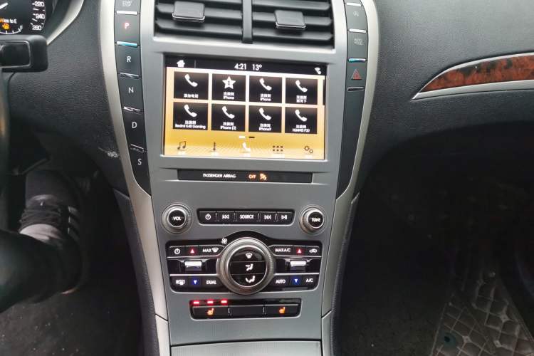 Used Lincoln MKZ 2019 2.0T Luxury Edition China VI Audio And AC Panel