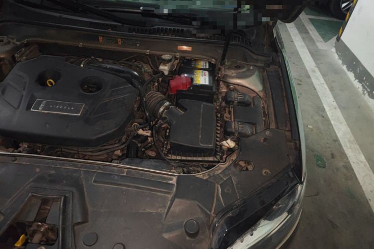 Used Lincoln MKZ 2019 2.0T Luxury Edition China VI Standard Engine Bay Left