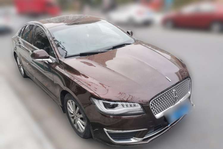Used Lincoln MKZ 2019 2.0T Luxury Edition China VI Front Right 45 Deg