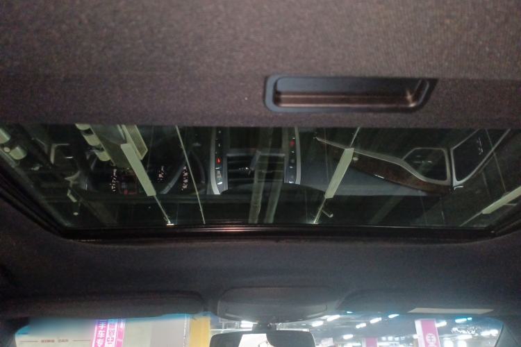 Used Lincoln MKZ 2019 2.0T Luxury Edition China VI Headliner
