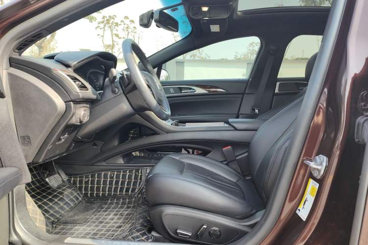 Used Lincoln MKZ 2019 2.0T Luxury Edition China V Standard Interior 10