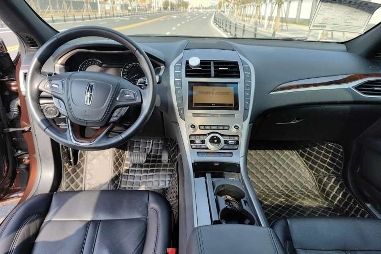 Used Lincoln MKZ 2019 2.0T Luxury Edition China V Standard Interior 3