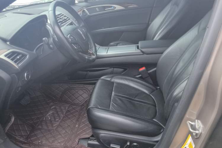 Used Lincoln MKZ 2019 2.0T Luxury Edition China VI Standard Left Front Seat