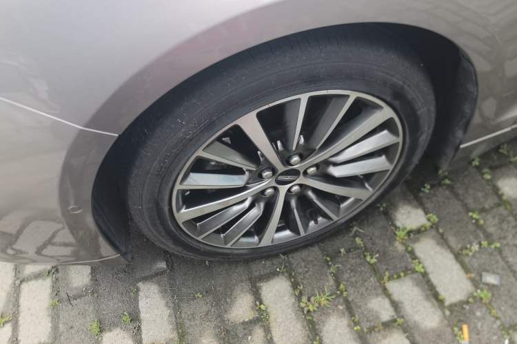Used Lincoln MKZ 2019 2.0T Luxury Edition China VI Standard Left Front Wheel Hub