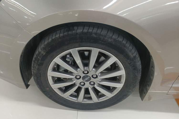 Used Lincoln MKZ 2019 2.0T Luxury Edition China VI Left Front Wheel Hub