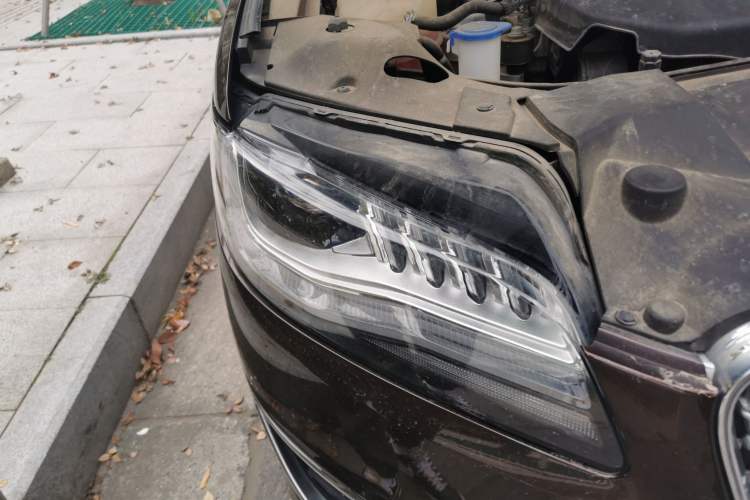Used Lincoln MKZ 2019 2.0T Luxury Edition China VI Right Front Headlight