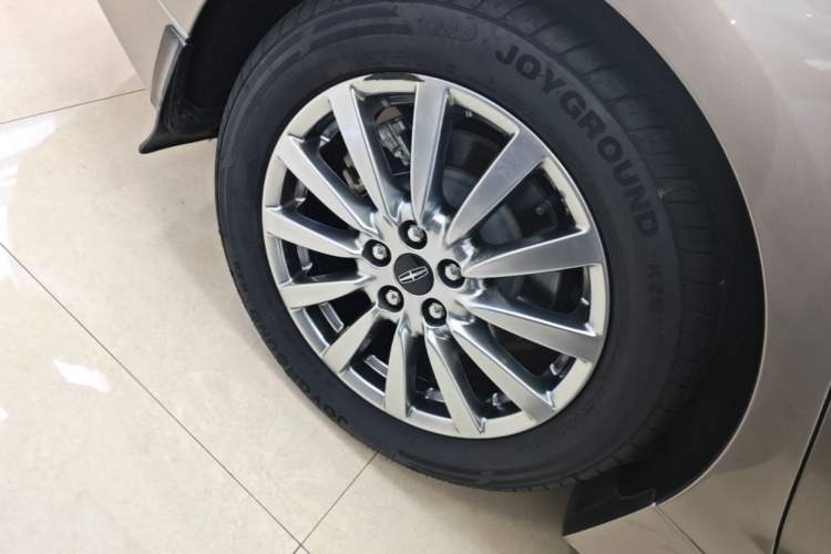 Used Lincoln MKZ 2019 2.0T Luxury Edition China VI Right Rear Wheel Hub