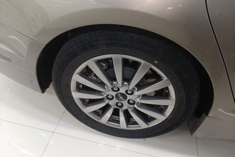 Used Lincoln MKZ 2019 2.0T Luxury Edition China VI Right Rear Wheel Hub