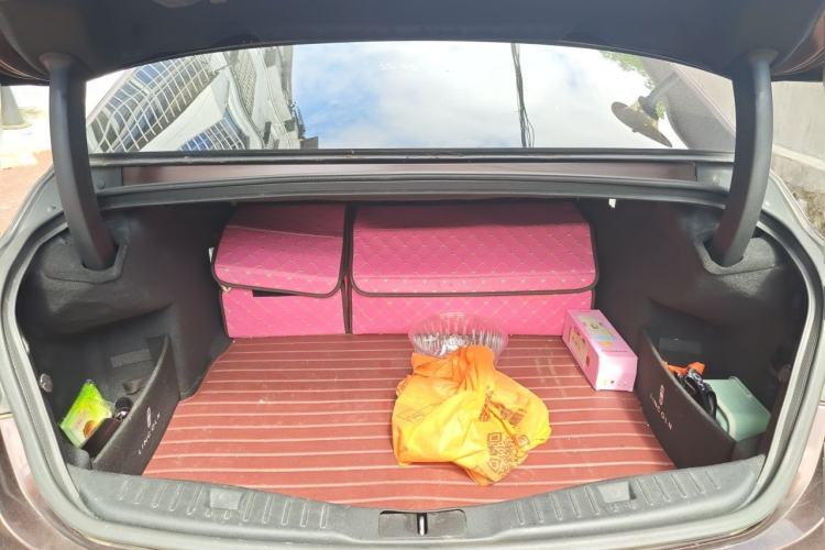 Used Lincoln MKZ 2019 2.0T Luxury Edition China VI Trunk