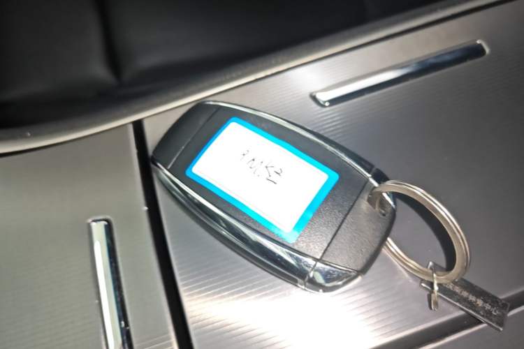 Used Lincoln MKZ 2019 2.0T Luxury Edition China VI Vehicle Key