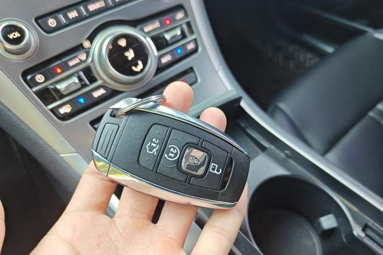 Used Lincoln MKZ 2019 2.0T Luxury Edition China VI Vehicle Key
