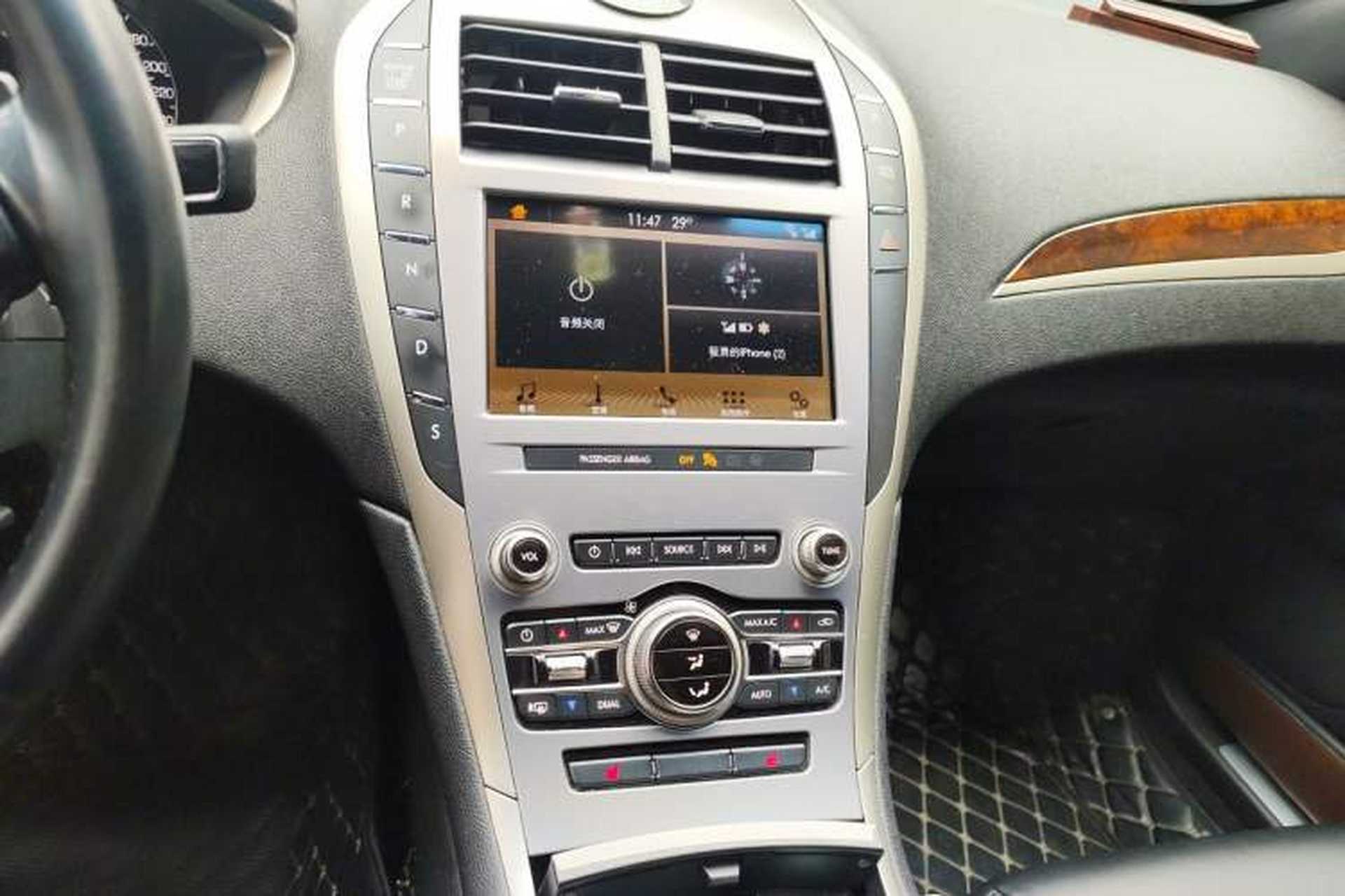Used Lincoln MKZ 2019 2.0T Luxury Edition China VI Audio And AC Panel