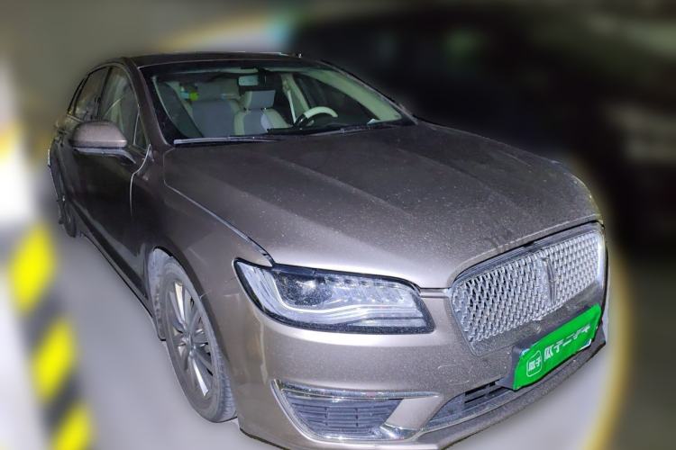 Used Lincoln MKZ 2019 2.0T Luxury Edition China VI Front Right 45 Deg