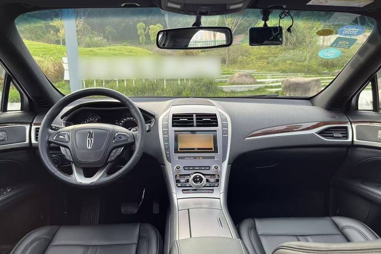 Used Lincoln MKZ 2019 2.0T Luxury Edition China VI Interior 3