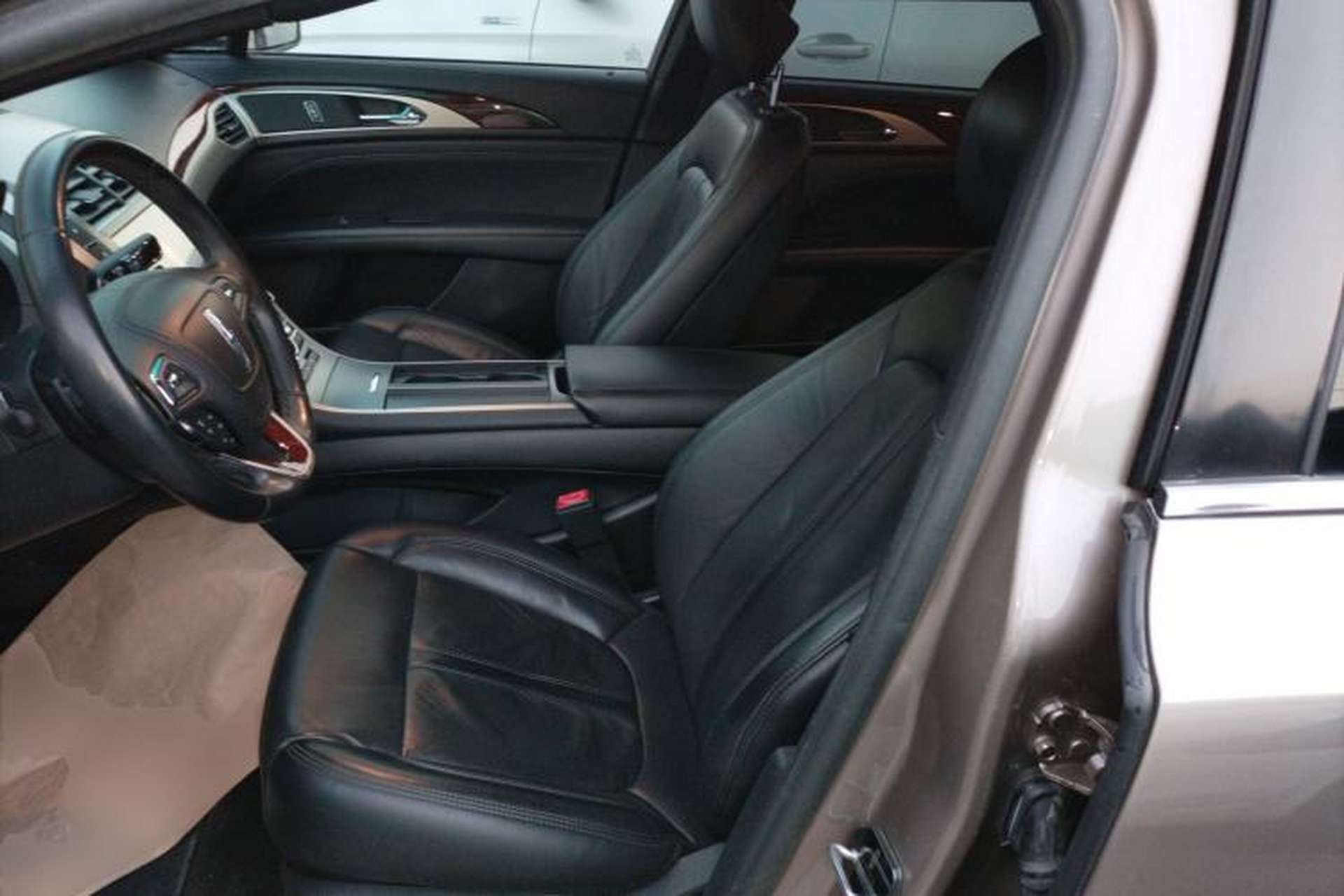 Used Lincoln MKZ 2019 2.0T Luxury Edition China VI Standard Left Front Seat