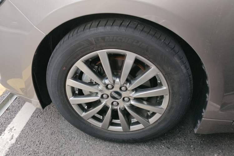 Used Lincoln MKZ 2019 2.0T Luxury Edition China VI Left Front Wheel Hub
