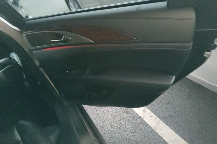 Used Lincoln MKZ 2019 2.0T Luxury Edition China VI Right Rear Door Interior