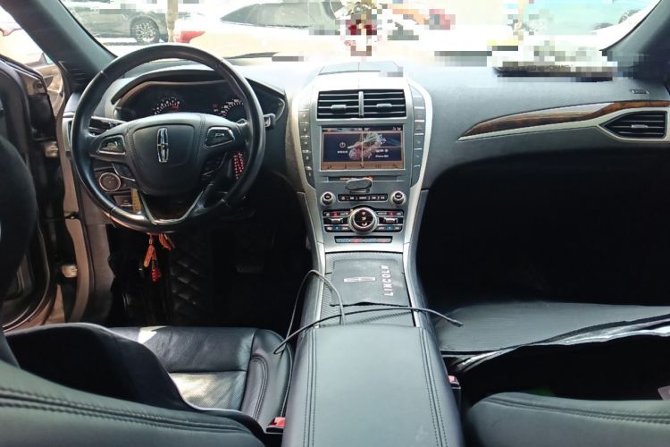 Used Lincoln MKZ 2019 2.0T Luxury Edition China VI Standard Center Console