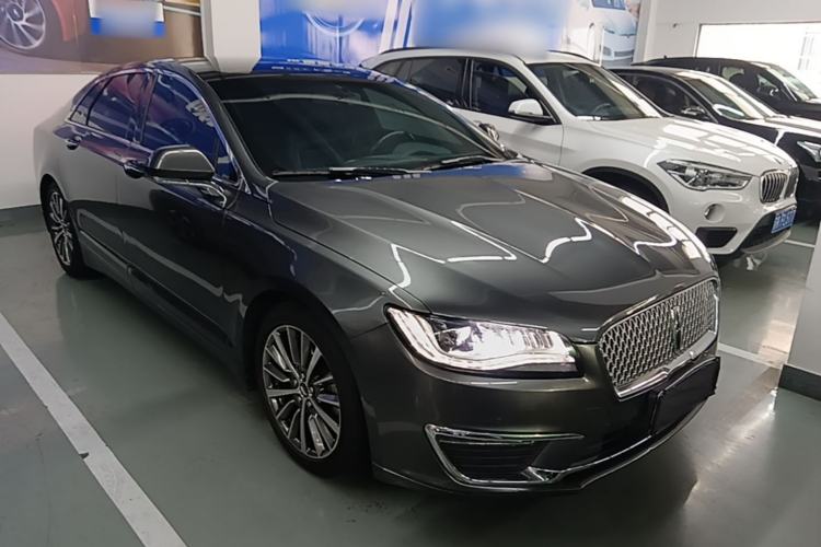 Used Lincoln MKZ 2019 2.0T Luxury Edition China VI Standard Front Right 45 Deg