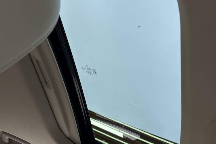 Used Lincoln MKZ 2019 2.0T Luxury Edition China VI Standard Headliner