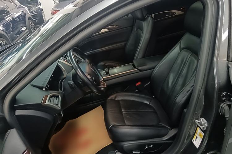 Used Lincoln MKZ 2019 2.0T Luxury Edition China VI Standard Left Front Seat