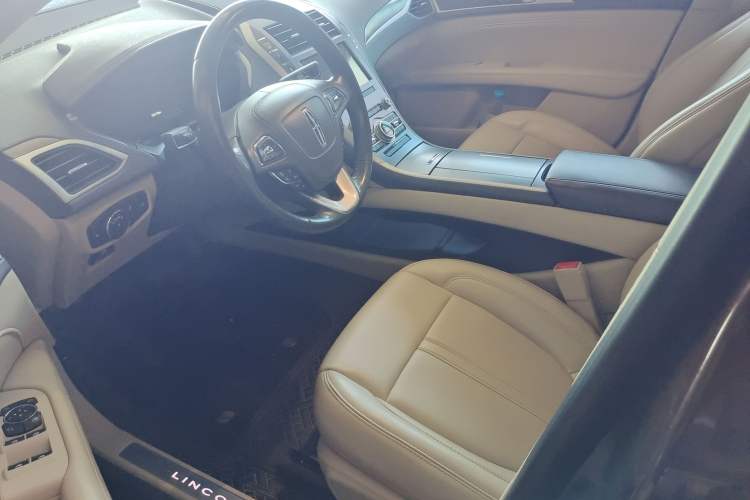 Used Lincoln MKZ 2019 2.0T Luxury Edition China VI Left Front Seat