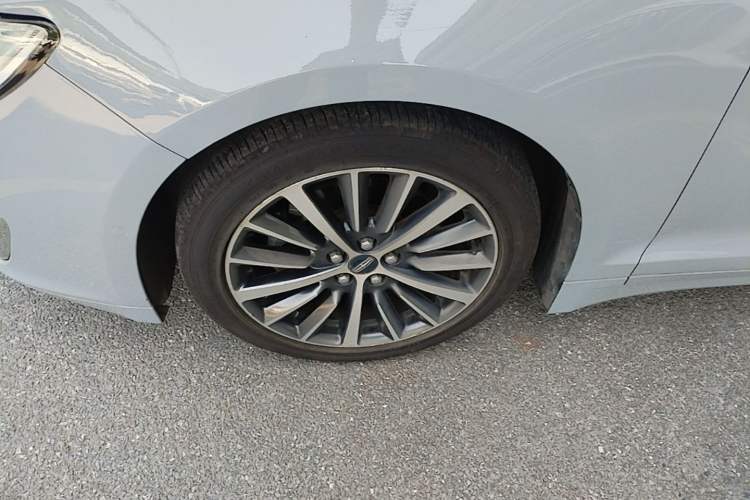 Used Lincoln MKZ 2019 2.0T Luxury Edition China VI Standard Left Front Wheel Hub