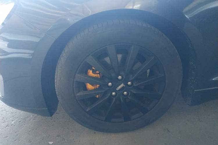 Used Lincoln MKZ 2019 2.0T Luxury Edition China VI Left Front Wheel Hub