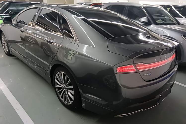 Used Lincoln MKZ 2019 2.0T Luxury Edition China VI Standard Rear Left 45 Deg
